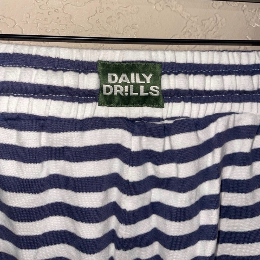 Daily Drills Striped Lounge Set in Navy and White - Picture 5 of 6
